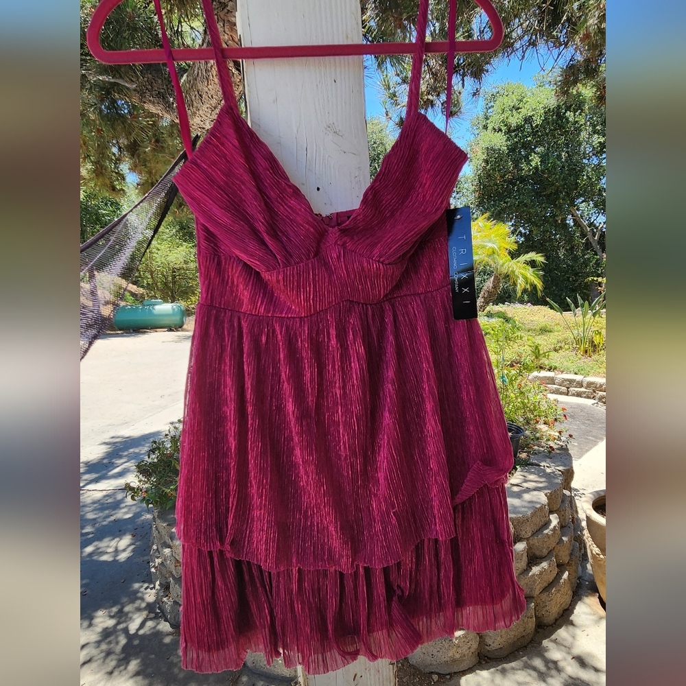 Trixie Mini Flowy Magenta Spring Dress